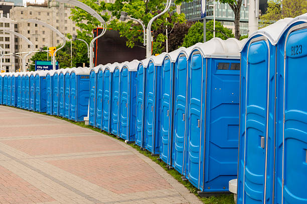 Best Portable Restroom Servicing (Cleaning and Restocking)  in Victoria, TX